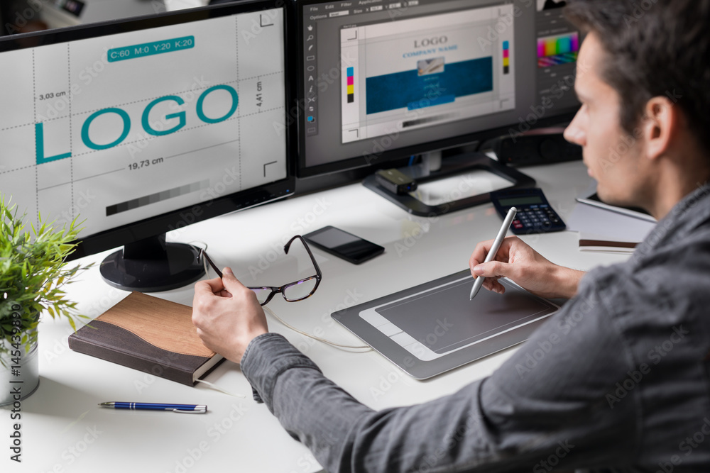 1000 F 145439890 4xHpzoSM5Hh7iHdRAomLrHuzUcS5rWrl